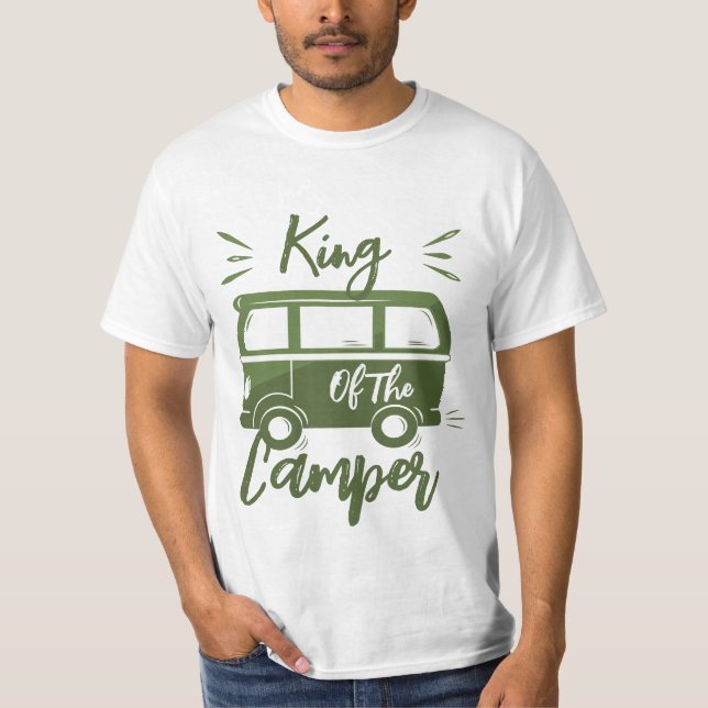 Kung i lägret, Camper RV Owner Funny Gift T Shirt (Framsida)