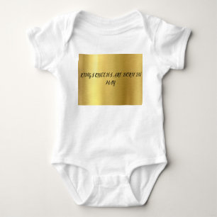 KUNG QUEENS ÄR FÖDD I MAJ T SHIRT