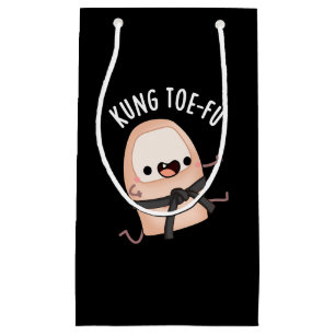 Kung Toe-fu Funny Big Toe Pun Mörk BG