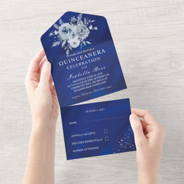 Kunglig blå och silver blomsterlika Quinceañera (Avrivbar del)