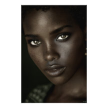 Kunglig Ebony Porträtt Intensiv Blick Guldörhängen