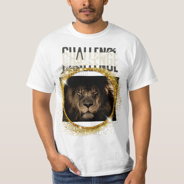 Kunglig glitterlejon-grafisk t-shirt (Framsida)