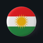 kurdistan knapp<br><div class="desc">Flagga Kurdistan. Kurdistans Flagga (kurdisk: Alay Kurdistan kallade även Alaya Rengîn "The Colorful Flagga") dök först upp under den kurdiska självständigheten i republiken Mahabad. Den används för närvarande som flagga för officiell i den autonoma regionen Kurdistan i Irak, som kontrolleras av Kurdistans regionala regering. Flagga är förbjudet i Turkiet, Iran...</div>