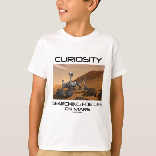 Kuriositet som söker för liv fördärvar på tee shirt