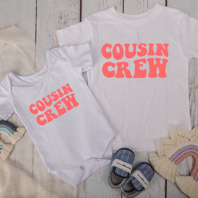 Kusin Crew | Vit matchande familj Unisex T Shirt (Skapare uppladdad)