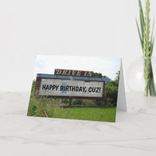 KUSIN FÖDELSEDAGSKORT, KÖR I FILM KORT