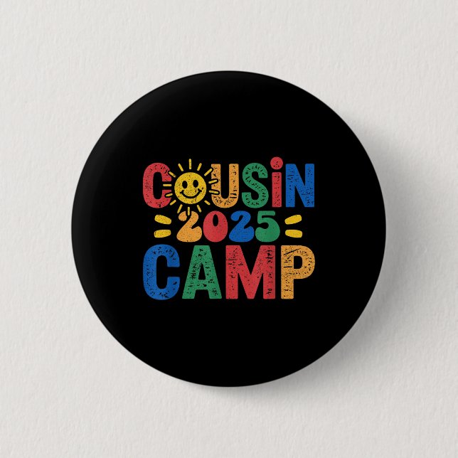 Kusincamp 2025 Camping Lägereld Sommarlov  Knapp (Framsida)