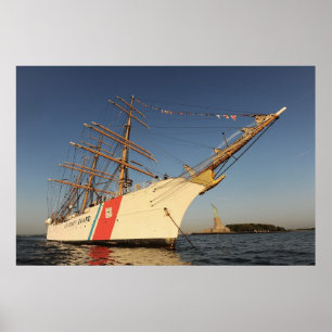 Kustbevakningskärareörn med frihetsgudinnan poster