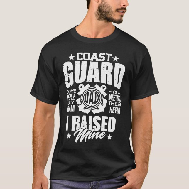 Kusten Guard Pappa tog upp min Hero Kusten Guards  T Shirt (Framsida)