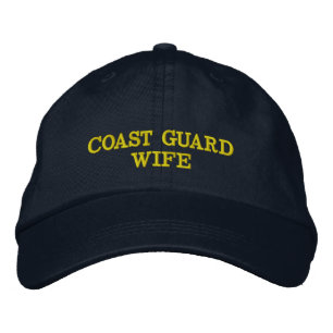 Kusten Guard Wife-sockeln är broderad Keps