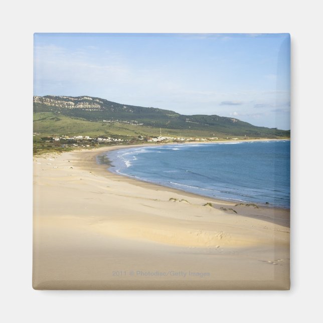 Kusten-stranden längs Kusten nära Tarifa Magnet (Framsidan)
