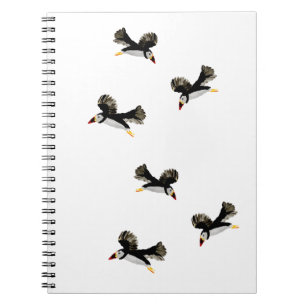 Kustfåglar som flyger i Puffins Anteckningsbok Med Spiral