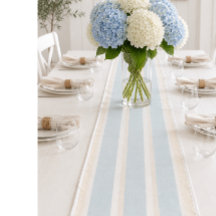 Kustnära blå randig löpare för strandhusets bord