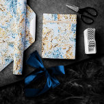 Kustnära Chic | Modern blått och Guld under havet Presentpapper<br><div class="desc">Den vismliga dammiga blå och guld-handmålade nautisk vattenfärgen "under havet"-stranddesignen ger en modern vändning till ett gammalt tema. Uppsamlingen har segelceller, stjärnfiskar, sjöar och korallrev i komplimanger av blått, guld och benvitt med stänk i blått för vatten. För andra färg eller matchande produkter, gå till JustFharryn @ Zazzle.com eller kontakta...</div>