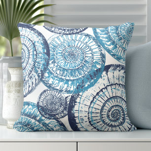 Kustnära Snäckan Blue White Dekorativ kudde