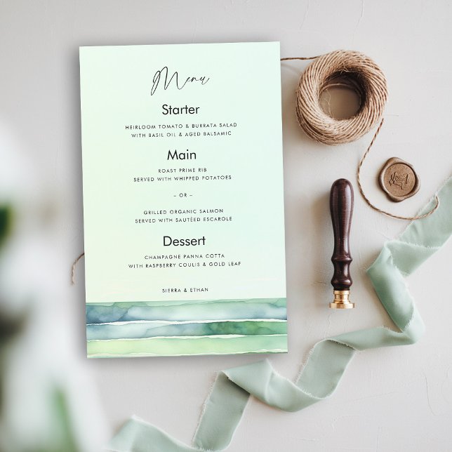 Kustnära strand tidvattenpool hav grön bröllopsmen (coastal wedding menu green theme tide pool sea sage modern elegant calligraphy beach ocean)