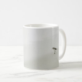 Kustsandpiper på stranden kaffemugg