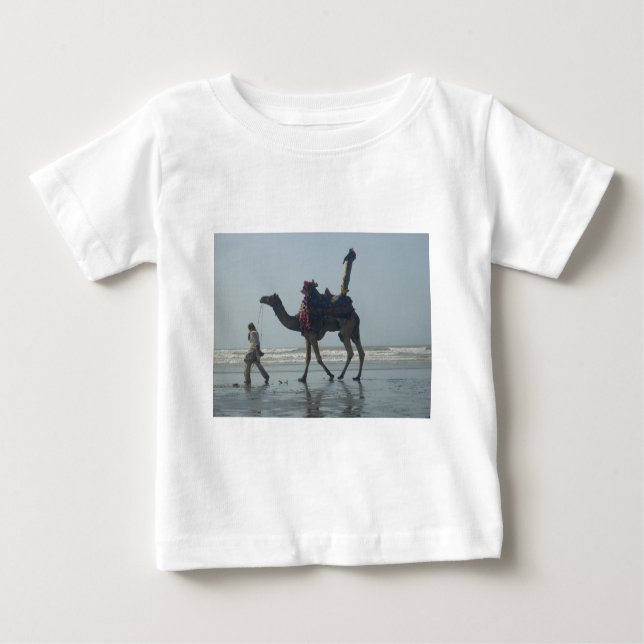 Kuststammen Camel.JPG Tee (Framsida)