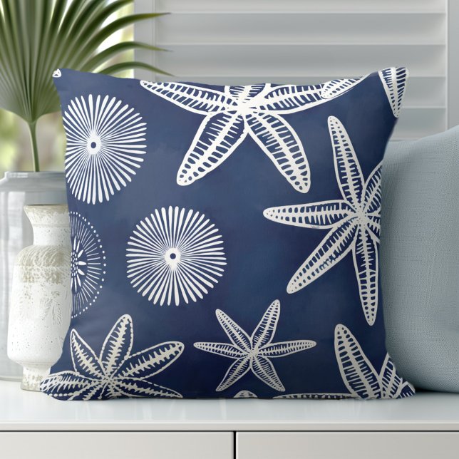 Kuststjärtfenan Blue White Dekorativ kudde (Transform Your Room with Coastal Throw Pillows.)