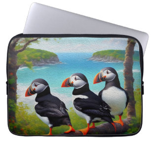 Kusttrio: tre Puffins vid stranden i oljor Laptop Fodral