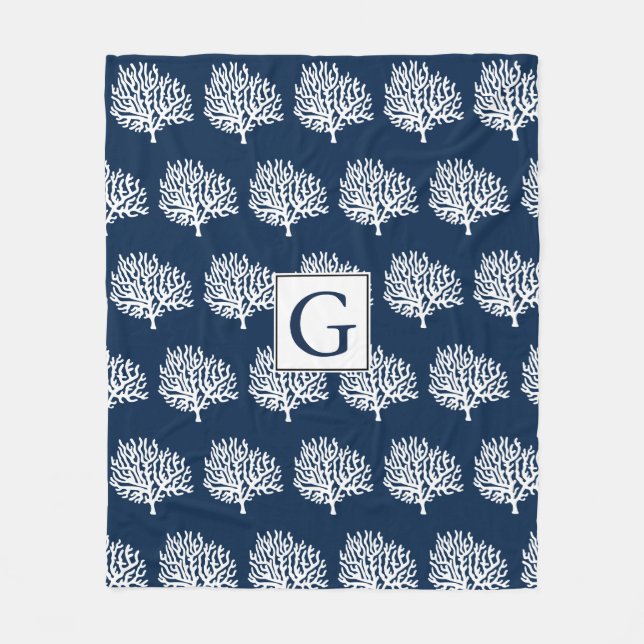 Kustvit sjökoraller och marinblått fleecefilt (Framsidan)