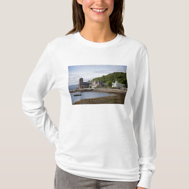 Kustvy med historiska byggnader, Oban, T-shirt (Framsida)