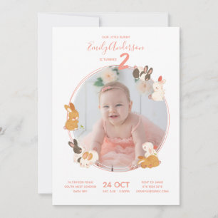 Kute Bunny-kanin från födelsedagsbabyskor Inbjudningar