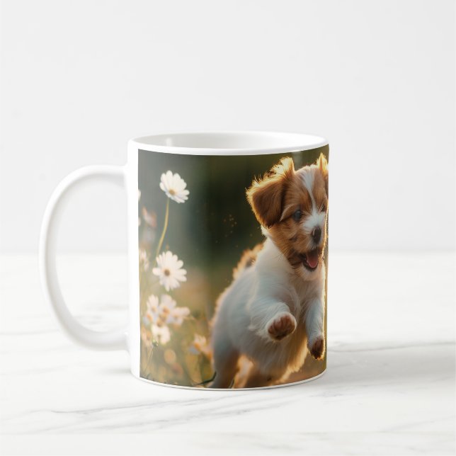 Kute, liten valp efter fjäril kaffemugg (Vänster)