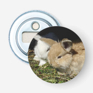 Kute, små fluffy bunnies flasköppnare