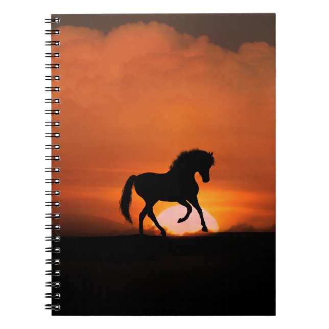 Kutomizable Horse in Sunset Notebook Anteckningsbok Med Spiral (Framsidan)