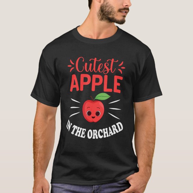Kutst äpple i fruktäppelplockningen för melodäpple t shirt (Framsida)