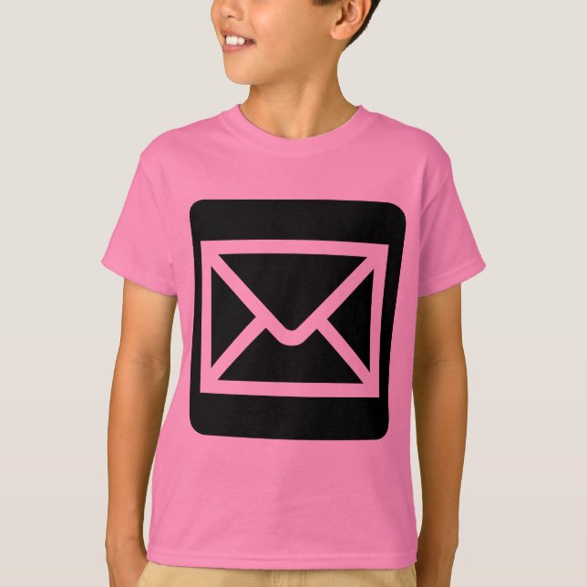 Kuverttecken - svart tee (Framsida)