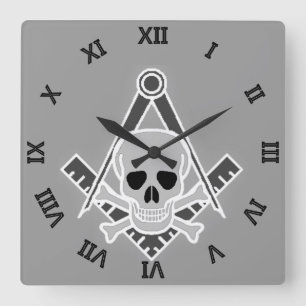 Kvadratisk och kompass med Skull och Crossbone Fyrkantig Klocka