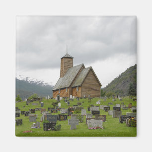 Kvadrera magnetnotsystemkyrkan med gravar i norge magnet