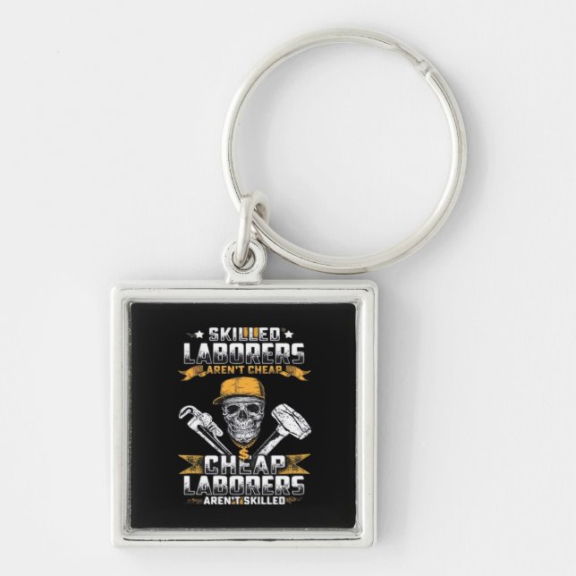 Kvalificerade laboratorier är inte Billigt nödvänd Fyrkantig Silverfärgad Nyckelring (Framsidan)