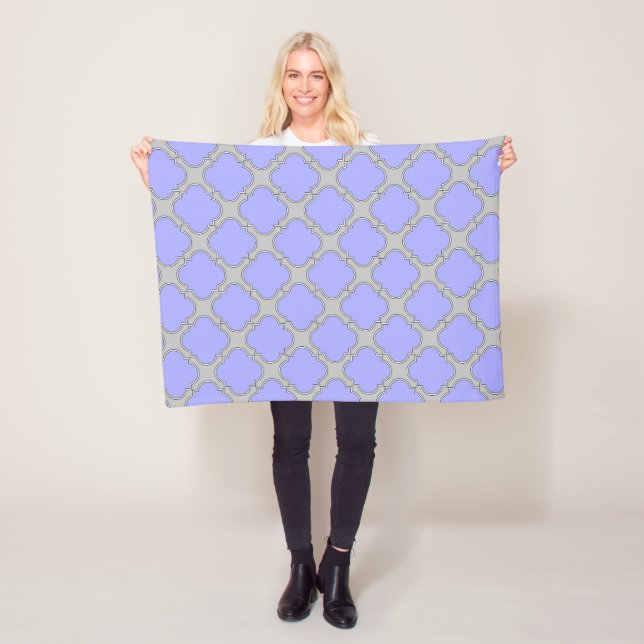 Kvarterfolieperiwinkle och grått fleecefilt (På plats)