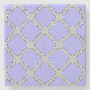 Kvarterfolieperiwinkle och grått stenunderlägg