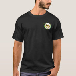 Kvastservice som är liten i orange t shirt