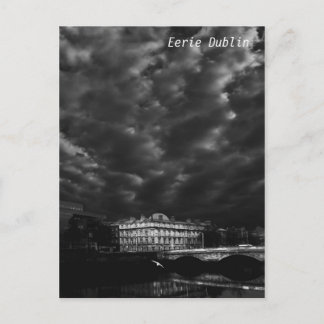 Kväve molnighet i Dublin Vykort