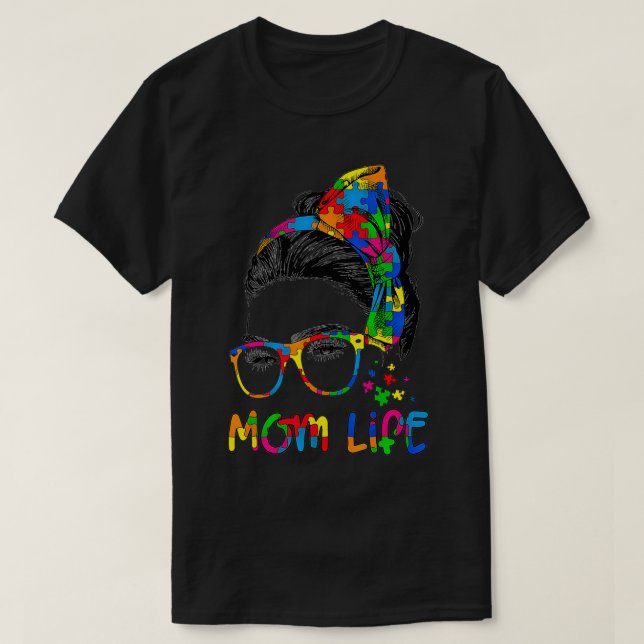 Kvinens Messy Bun Leopard Autistic Autism Awarenes T Shirt (Design framsida)