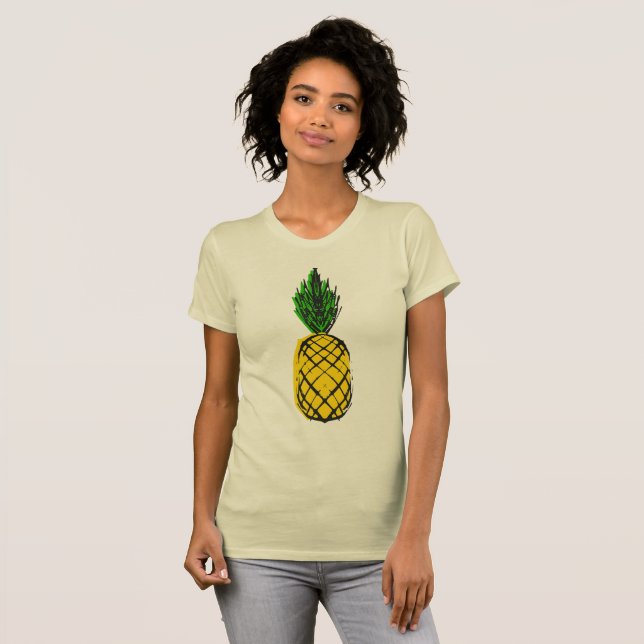Kvinna ananas tee (Hel framsida)
