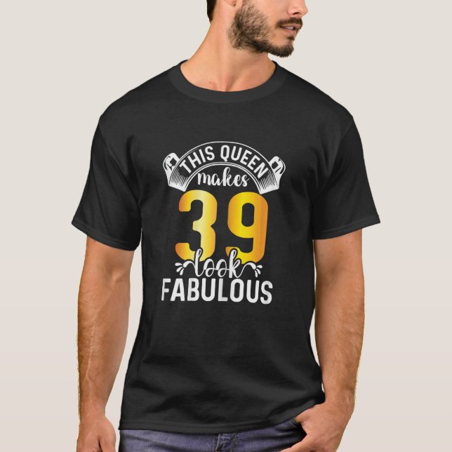 Kvinna Denna drottning gör 39 utseendemässiga 39 å T Shirt (Framsida)