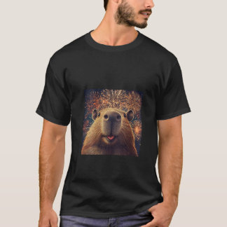 Kvinna från Capybara Selfie med Fireworks V Nacke T Shirt