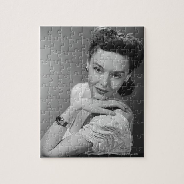 Kvinna i aftonkappa pussel (Vertikal)