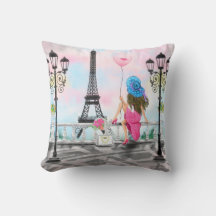 Kvinna i Paris Pillow med Eiffel Torn