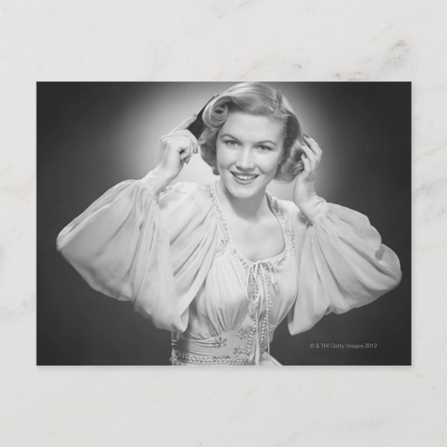 Kvinna i resväg 2 vykort (Framsida)