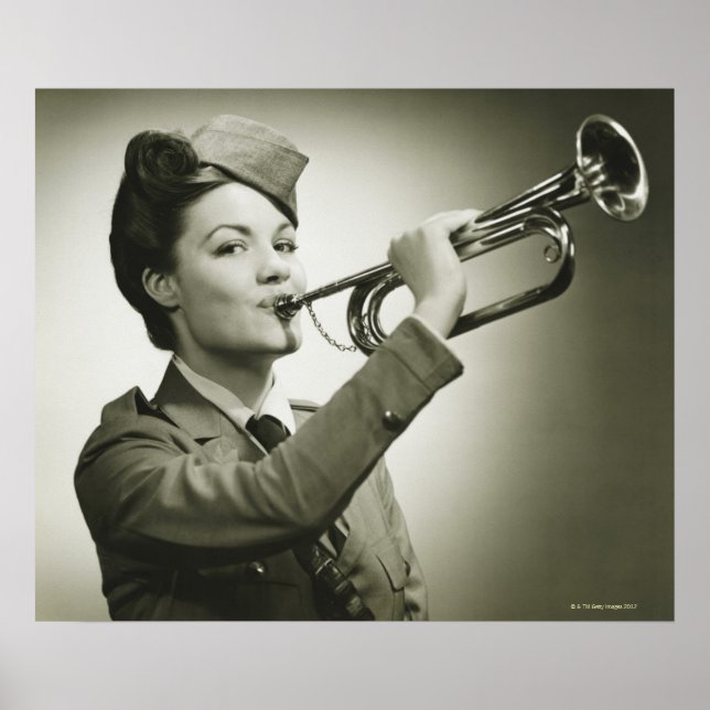 Kvinna i Soldier Uniform Poster (Framsidan)