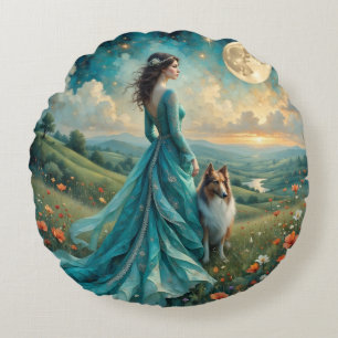 Kvinna i Turquise Dress och Sable Rough Collie Rund Kudde