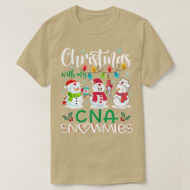 Kvinna jul med mina CNA-snutar Nurse Stetho T Shirt (Design framsida)