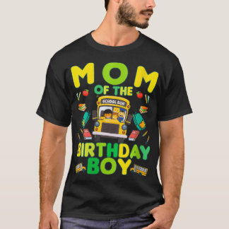 Kvinna Mamma i födelsedagskorgsskolan buss VNeck T Shirt